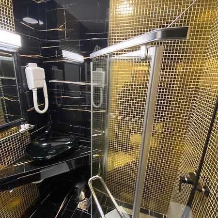 Hotel Pejton プリシュティナ エクステリア 写真
