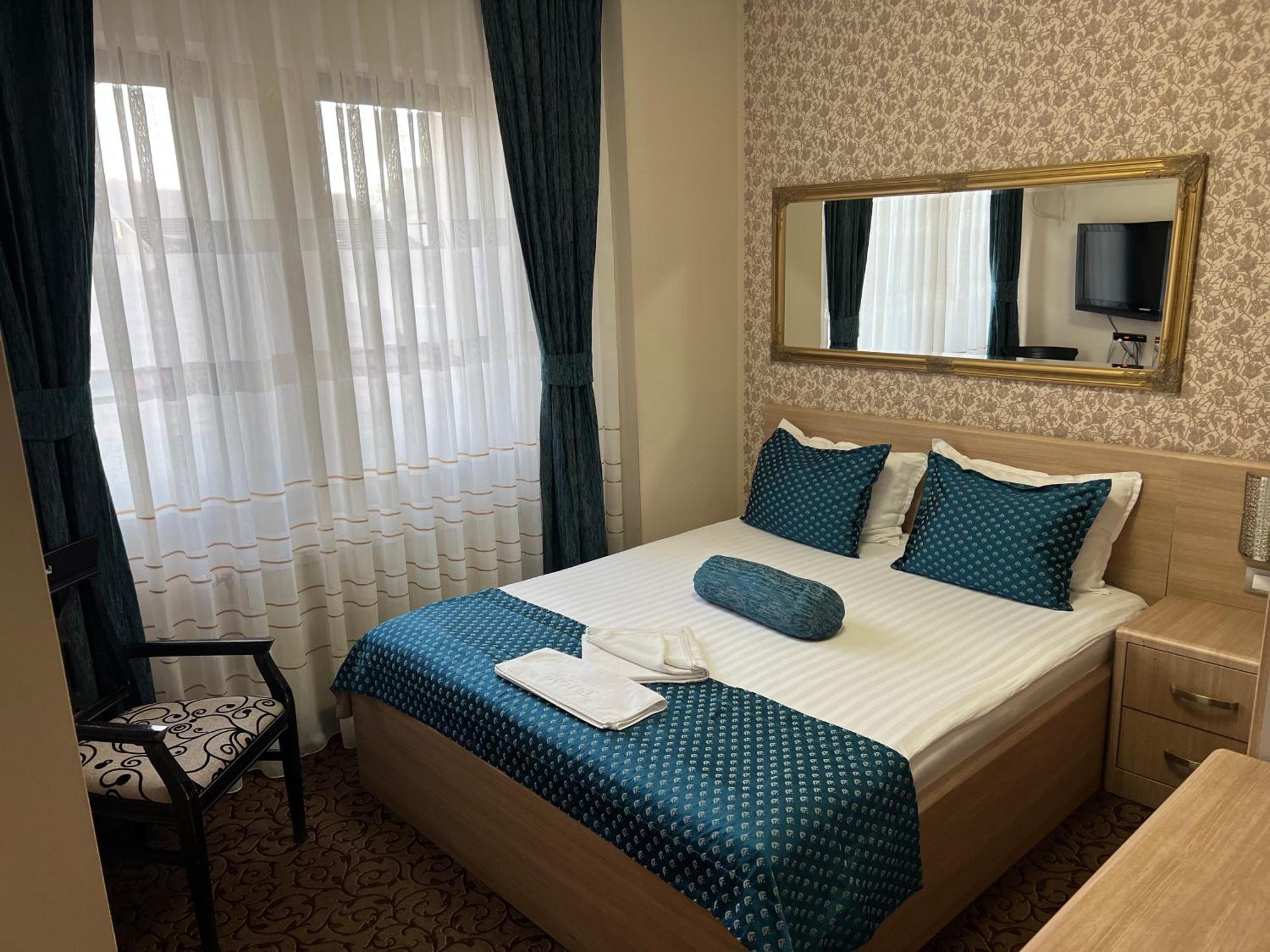 Hotel Pejton プリシュティナ エクステリア 写真
