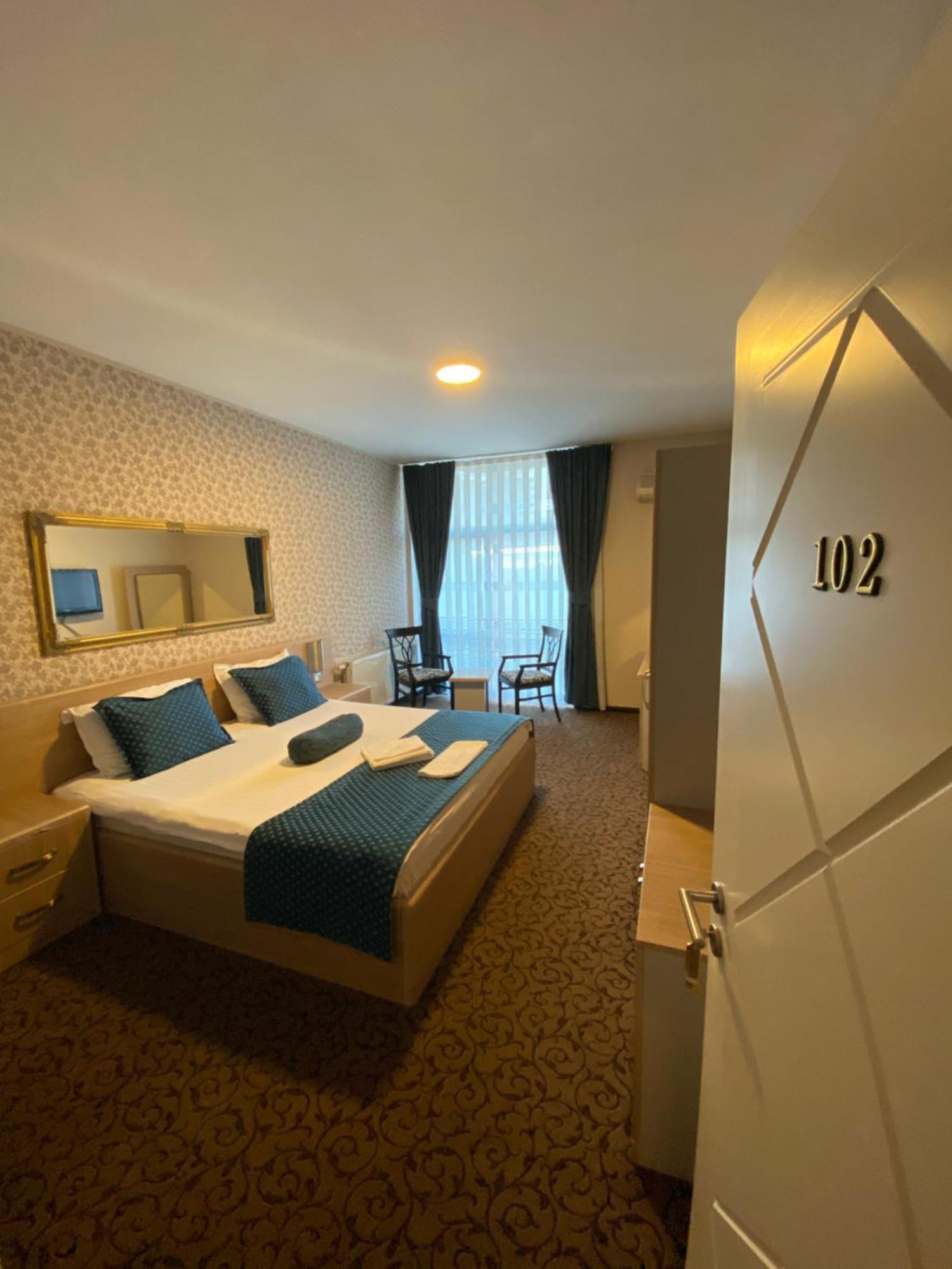 Hotel Pejton プリシュティナ エクステリア 写真